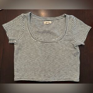 Madewell Olive & White Striped Cropped Tee, size small
